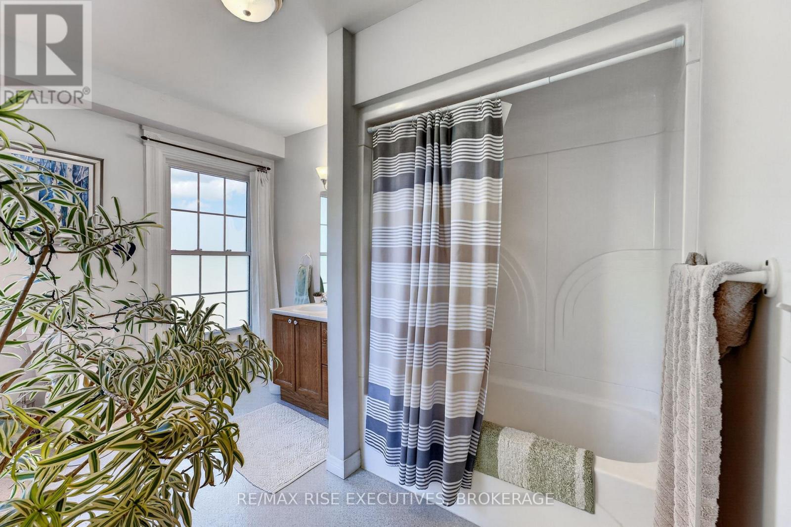 115 LIVINGSTON AVENUE - 20