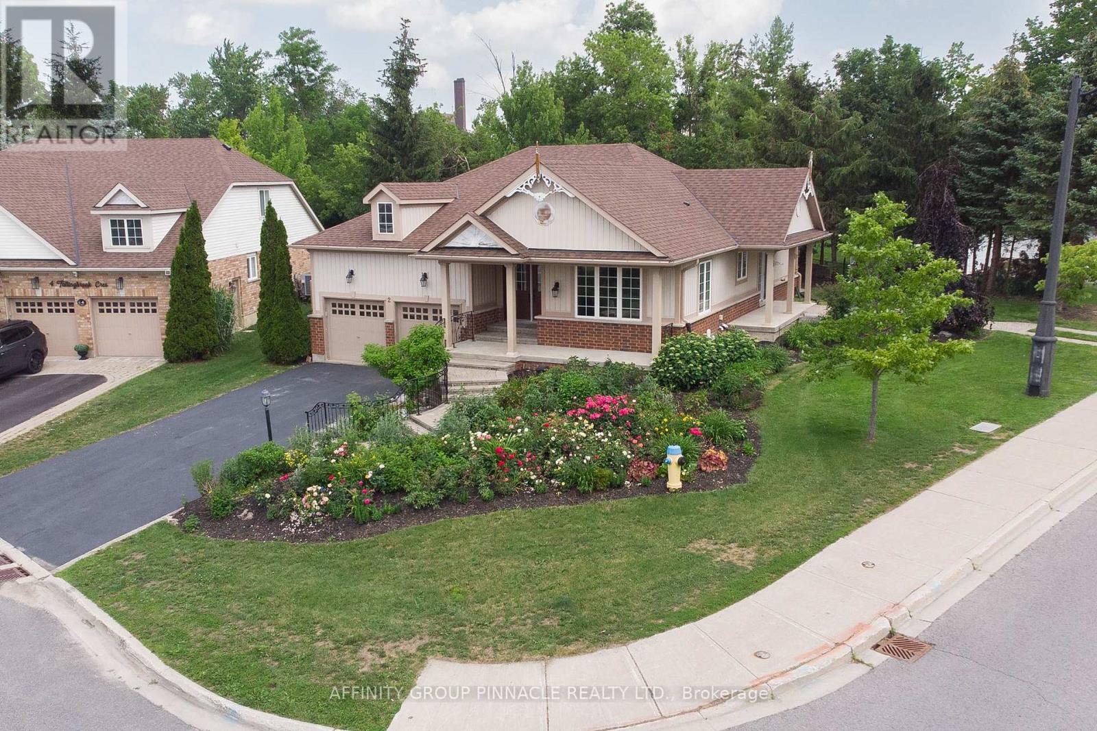 2 FALLINGBROOK CRESCENT - 1