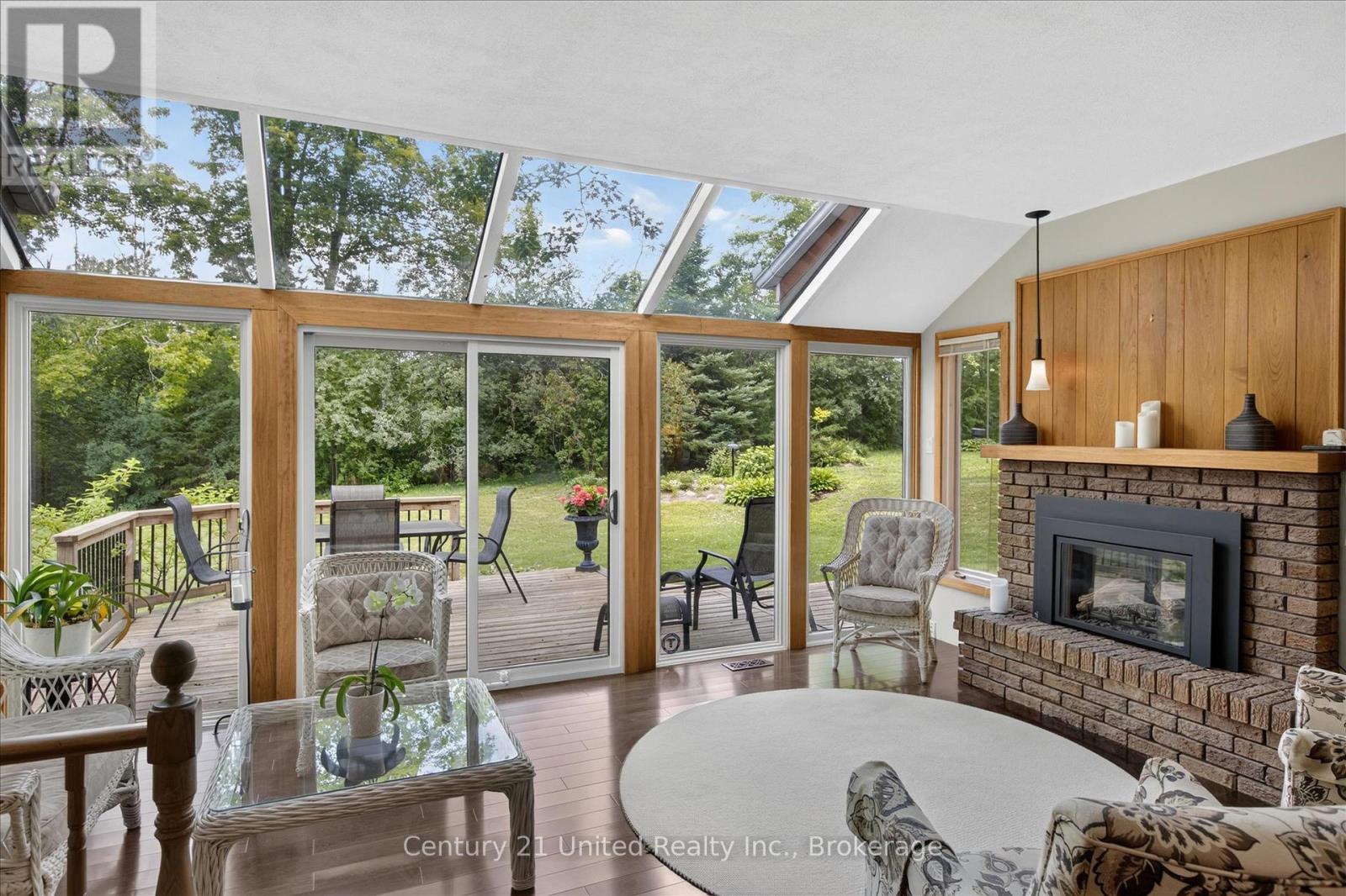 130 EARLWOOD DRIVE - 14