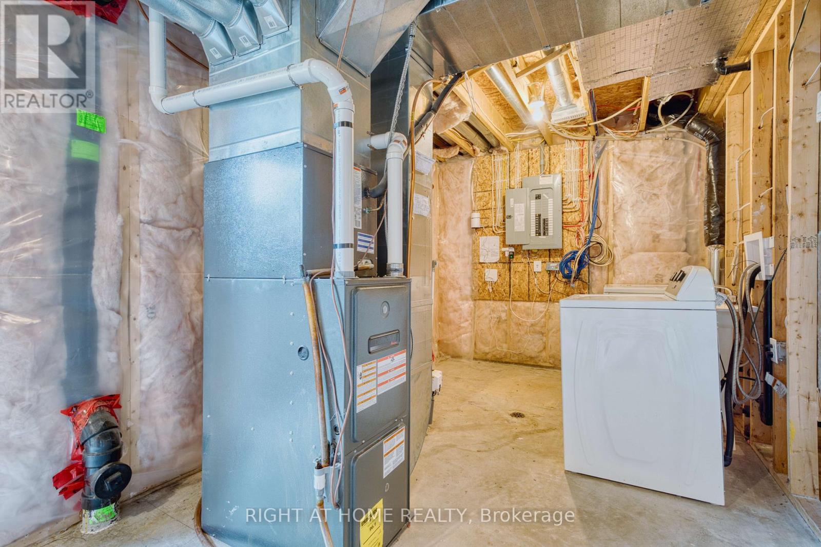 247 CALLAWAY ROAD - 33