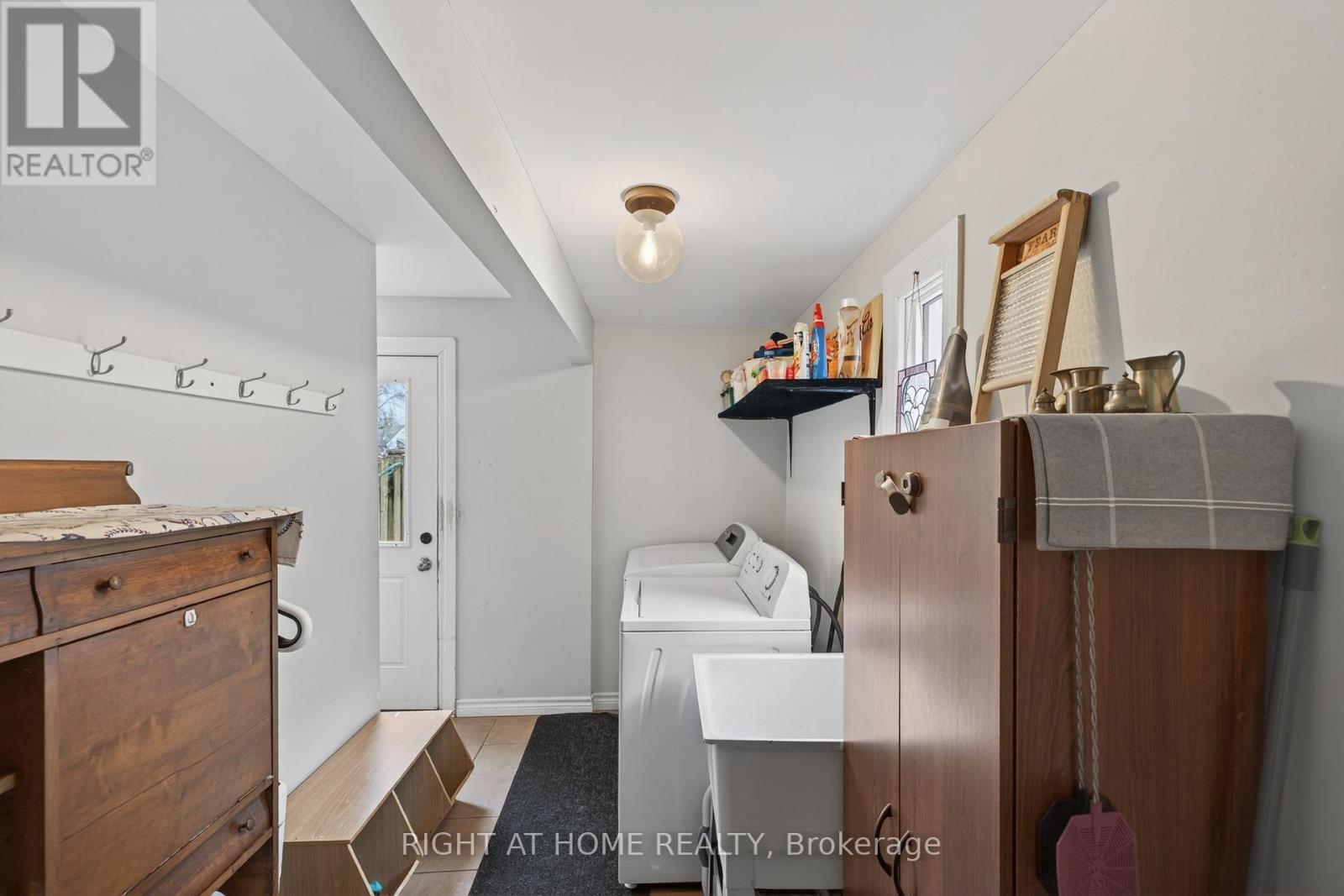 12 PEARL STREET - Image 16