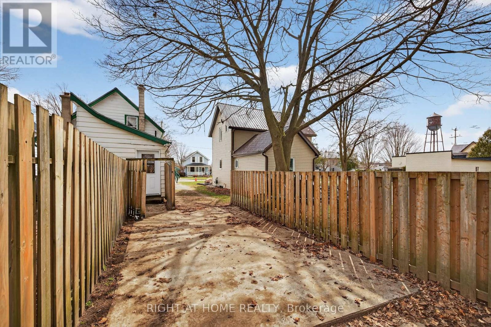 12 PEARL STREET - Image 28