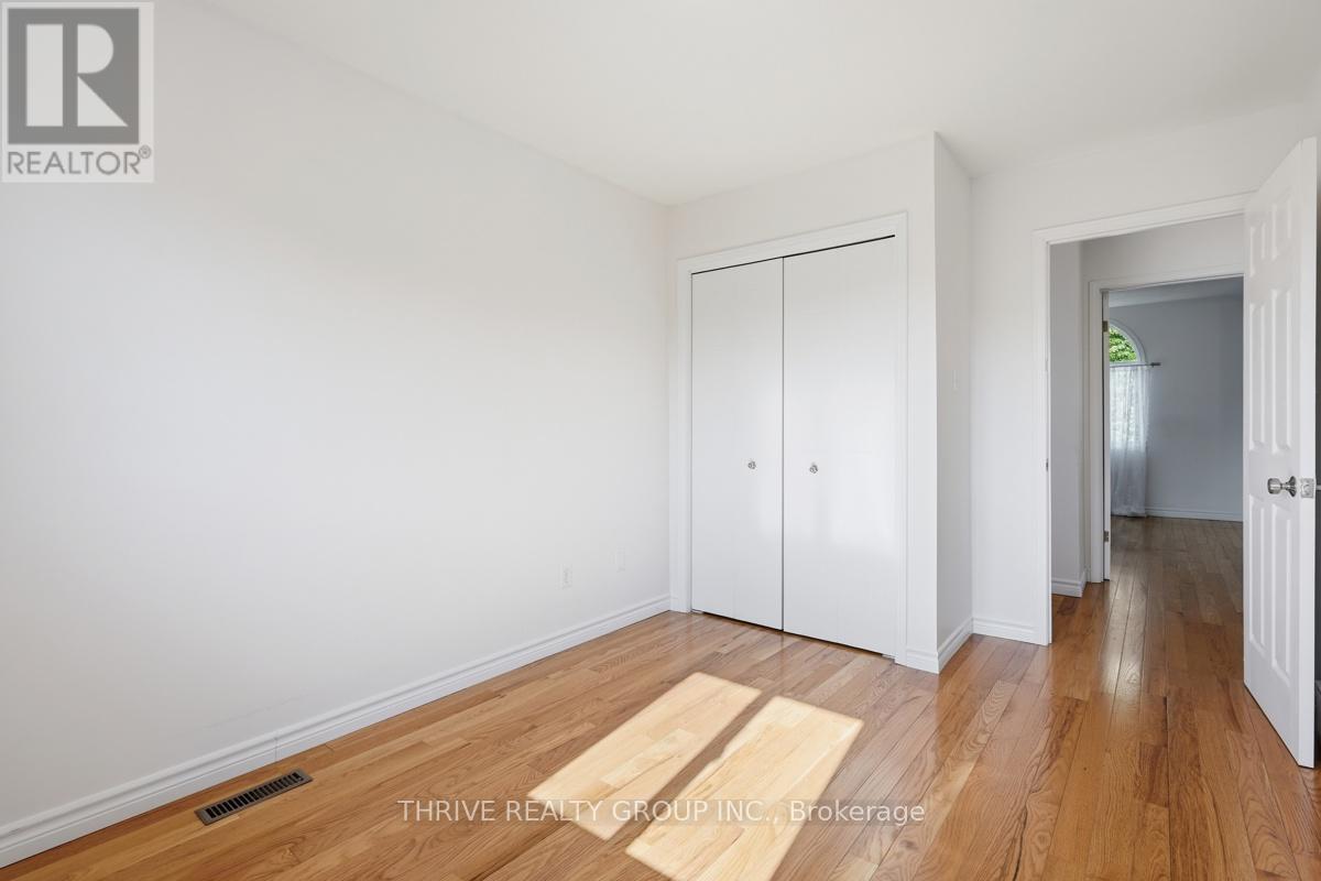 466 EDENRIDGE DRIVE - 18