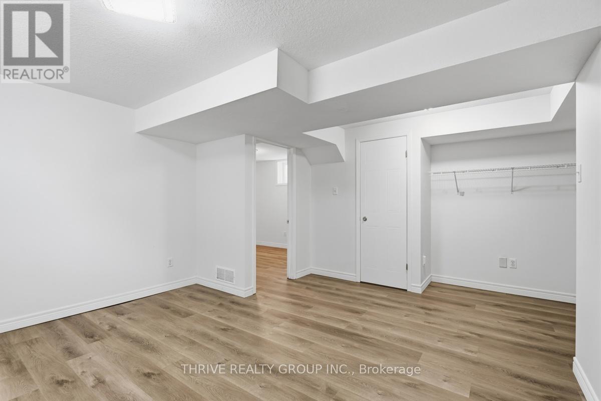466 EDENRIDGE DRIVE - 22