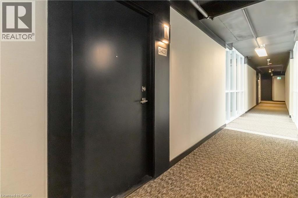 #D422 5220 DUNDAS Street - 3