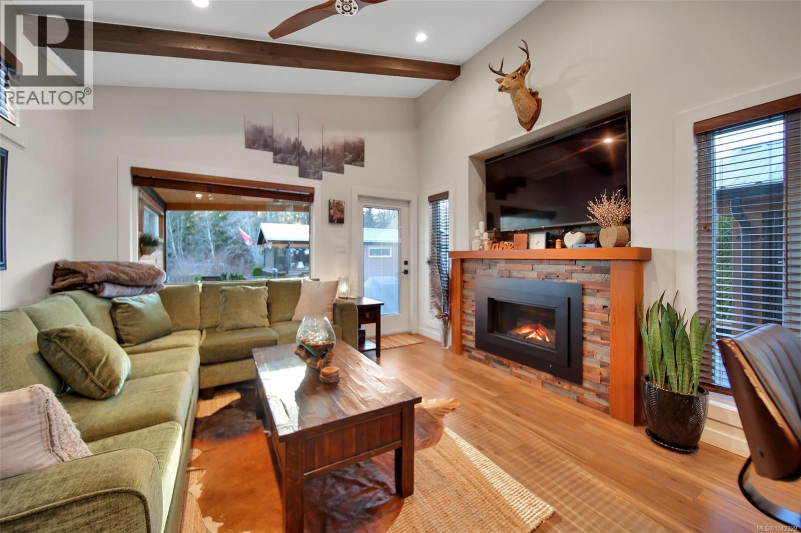 #27 10750 Central Lake Rd - 12