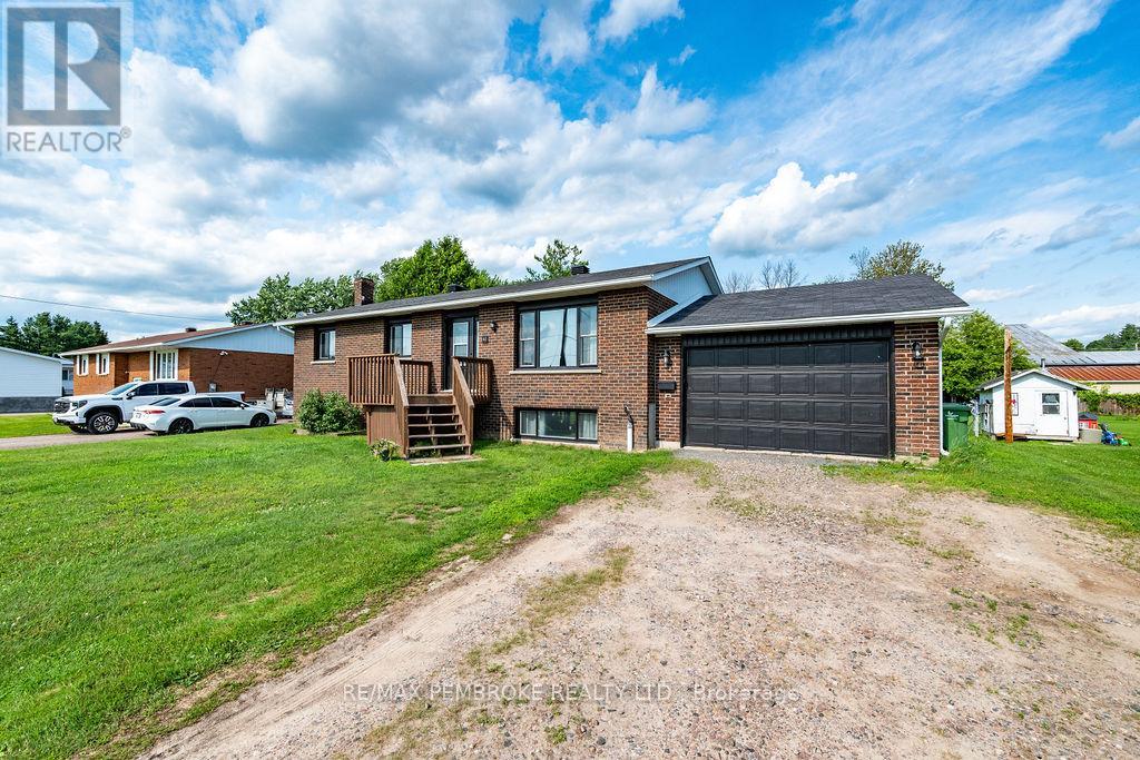 41 MEADOWBROOK DRIVE - 41