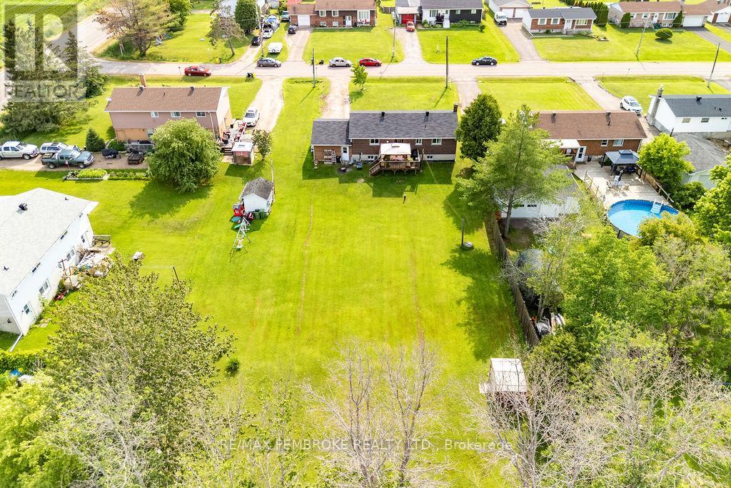 41 MEADOWBROOK DRIVE - Image 43