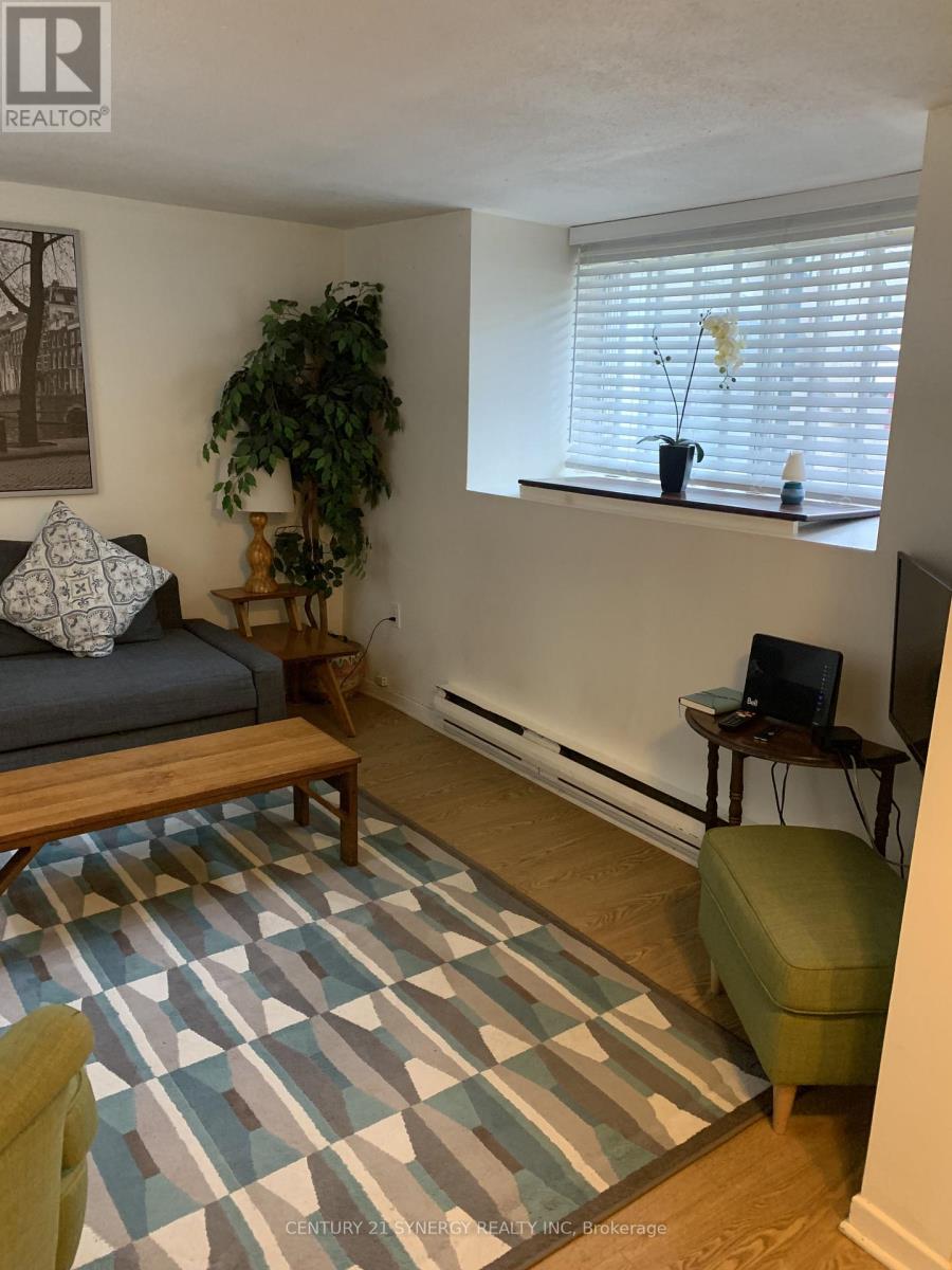 279 ST ANDREW STREET - 27