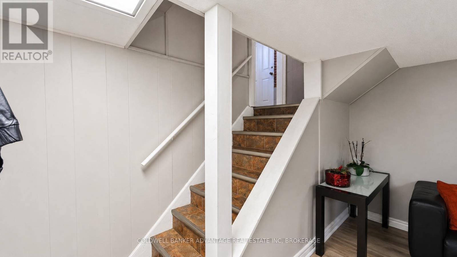 33 Raymond Street — photo 20