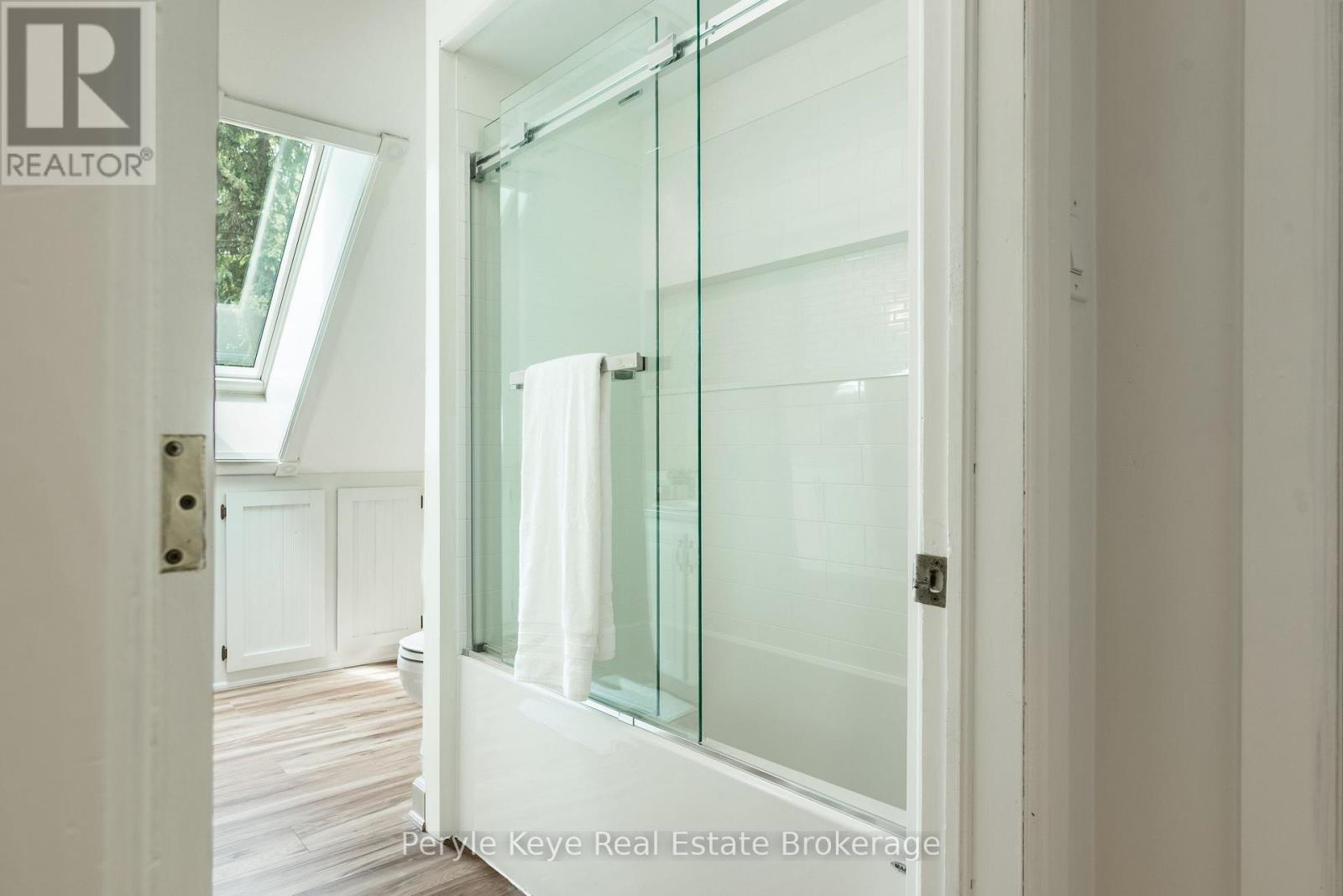 125 CLARKE CRESCENT - Image 48