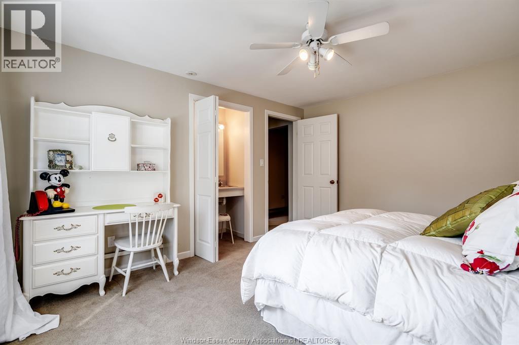 383 South Talbot ROAD - 20