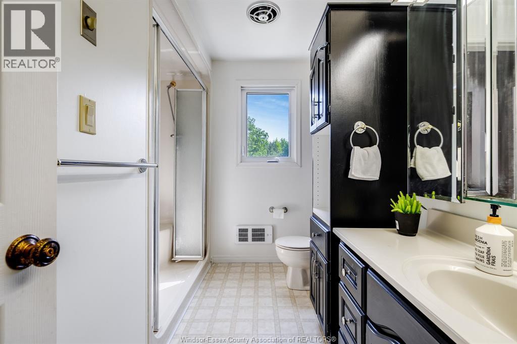 383 South Talbot ROAD - 22