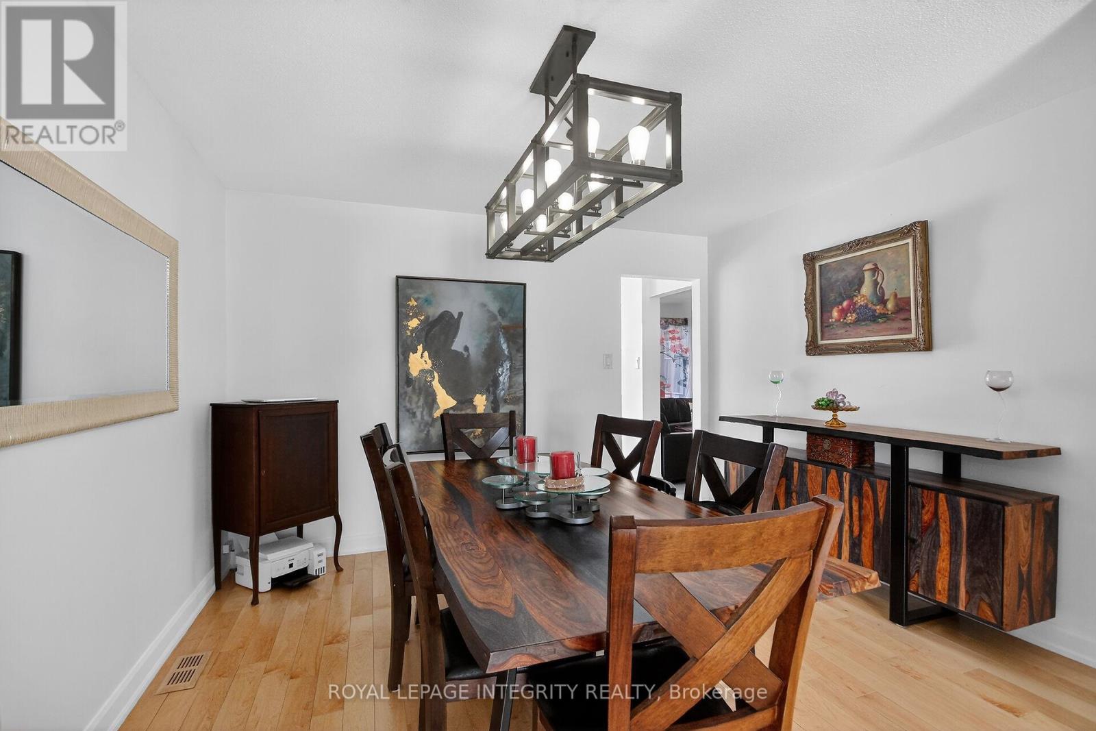 2092 LEGRAND CRESCENT - 10