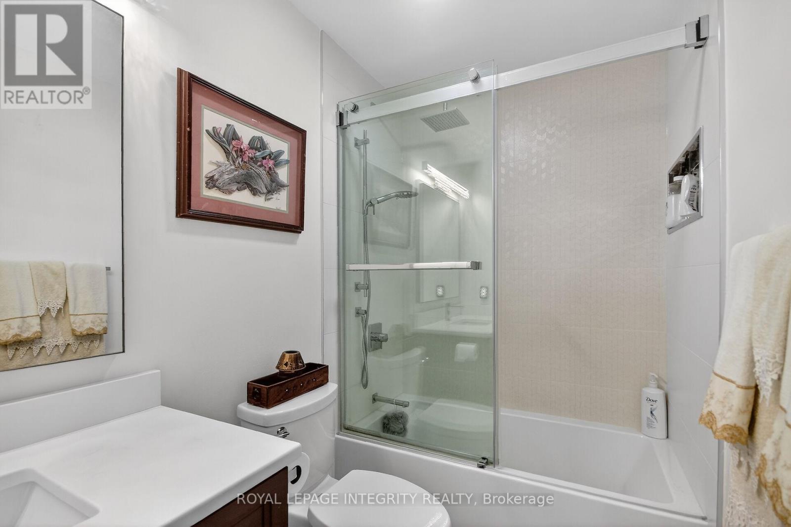 2092 LEGRAND CRESCENT - 36