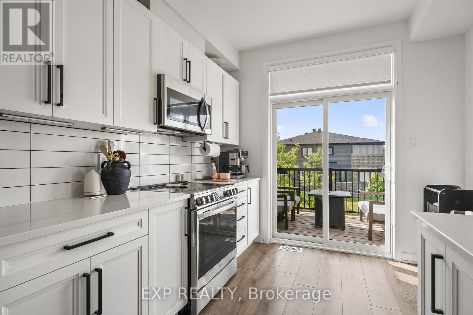 532 AGLISH MEWS - 22