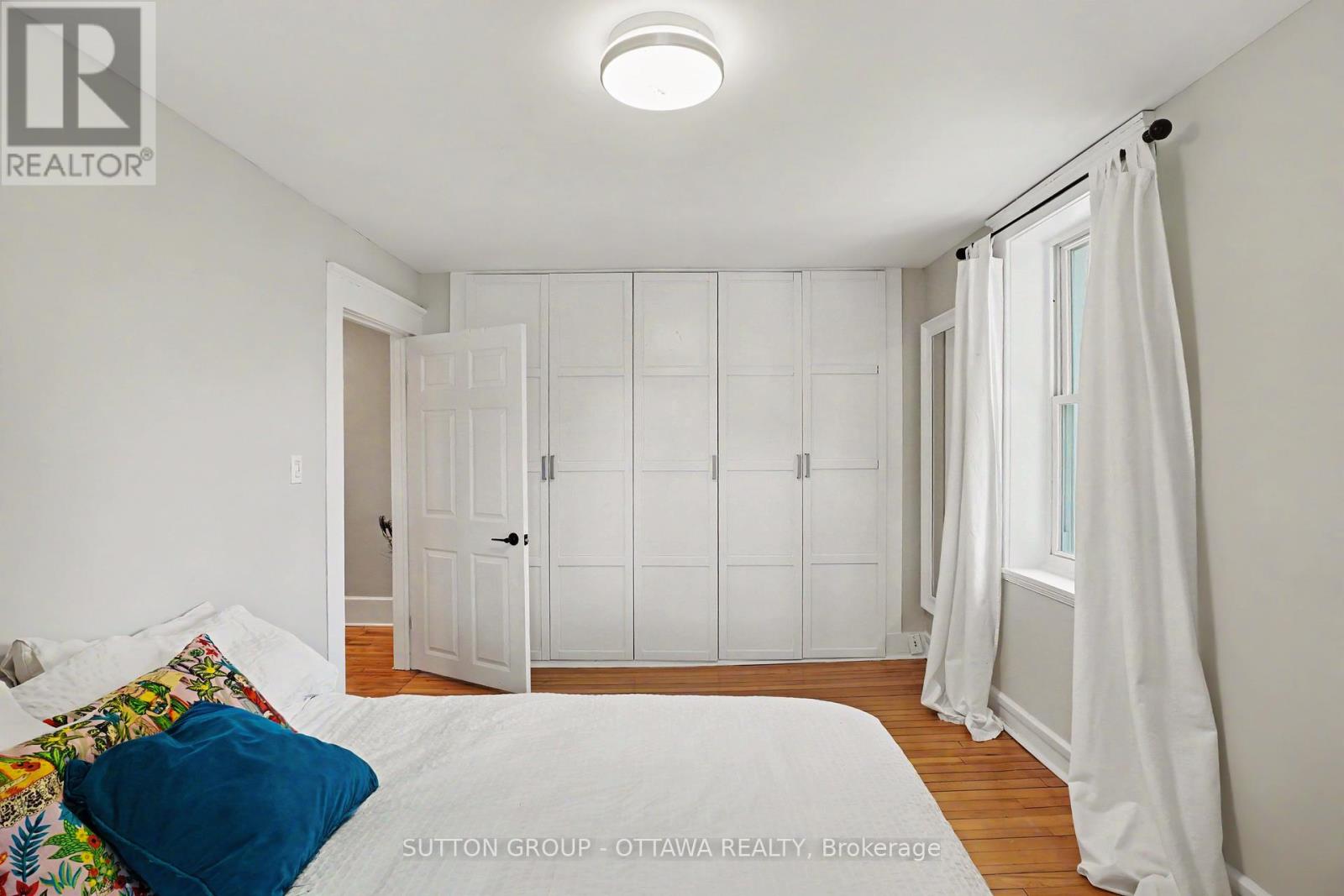 132 QUEEN STREET - Image 16