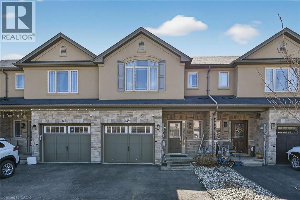 149 KINSMAN Drive - 1