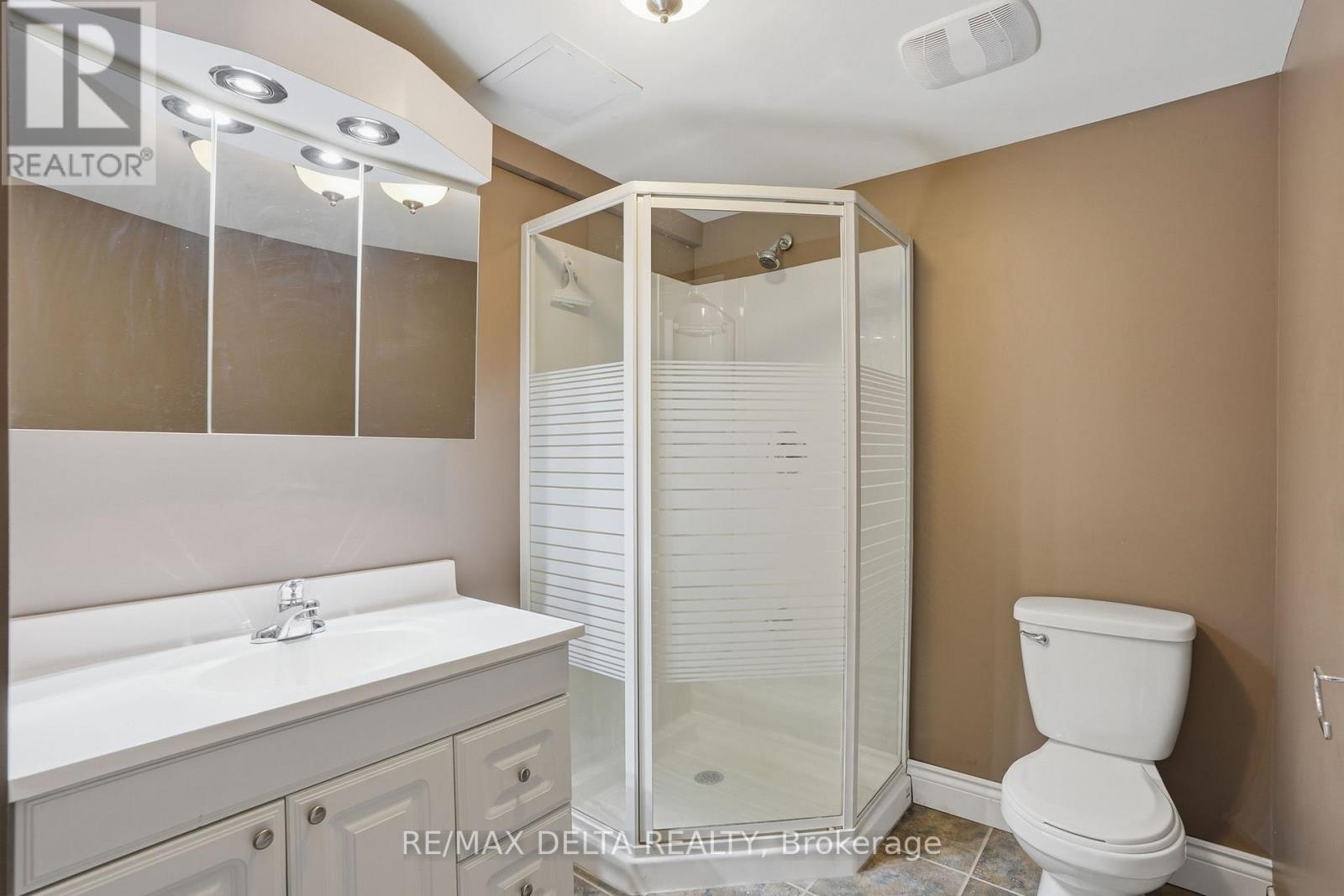 120 CALEDONIA ROAD - 30