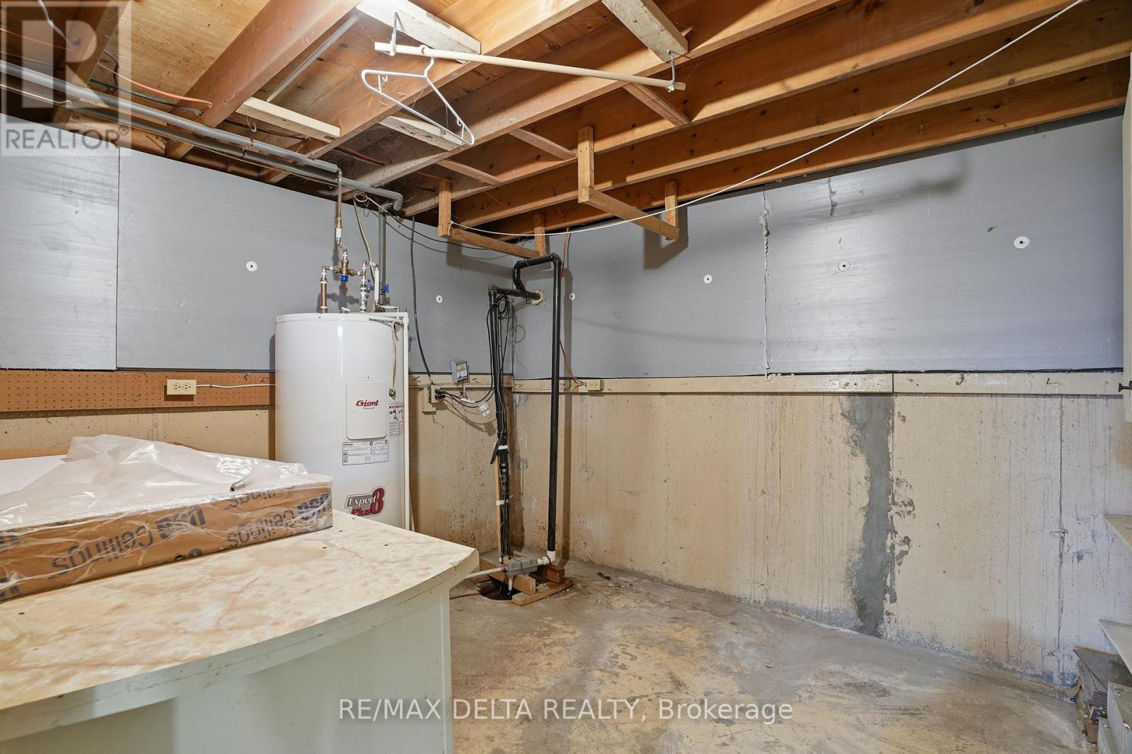 120 CALEDONIA ROAD - 28