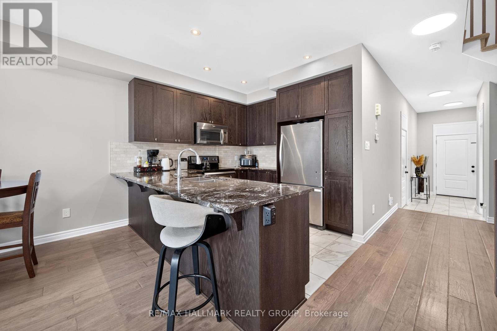 335 ALASKEN DRIVE - 8
