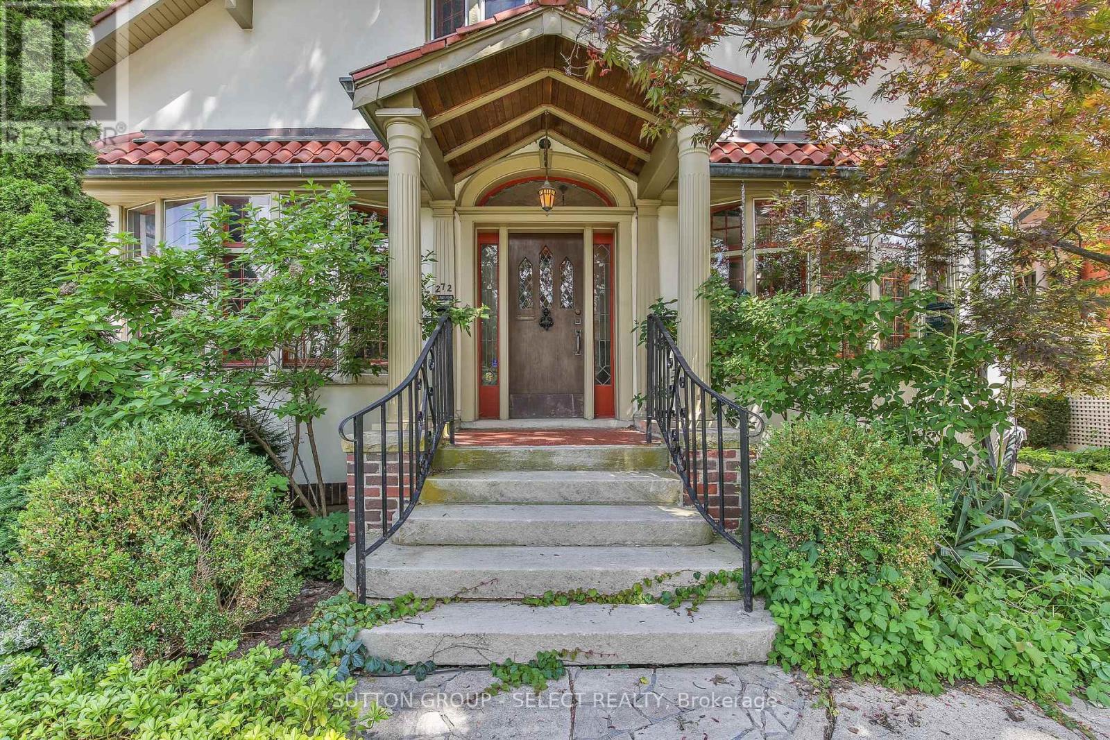 272 HURON STREET - 2