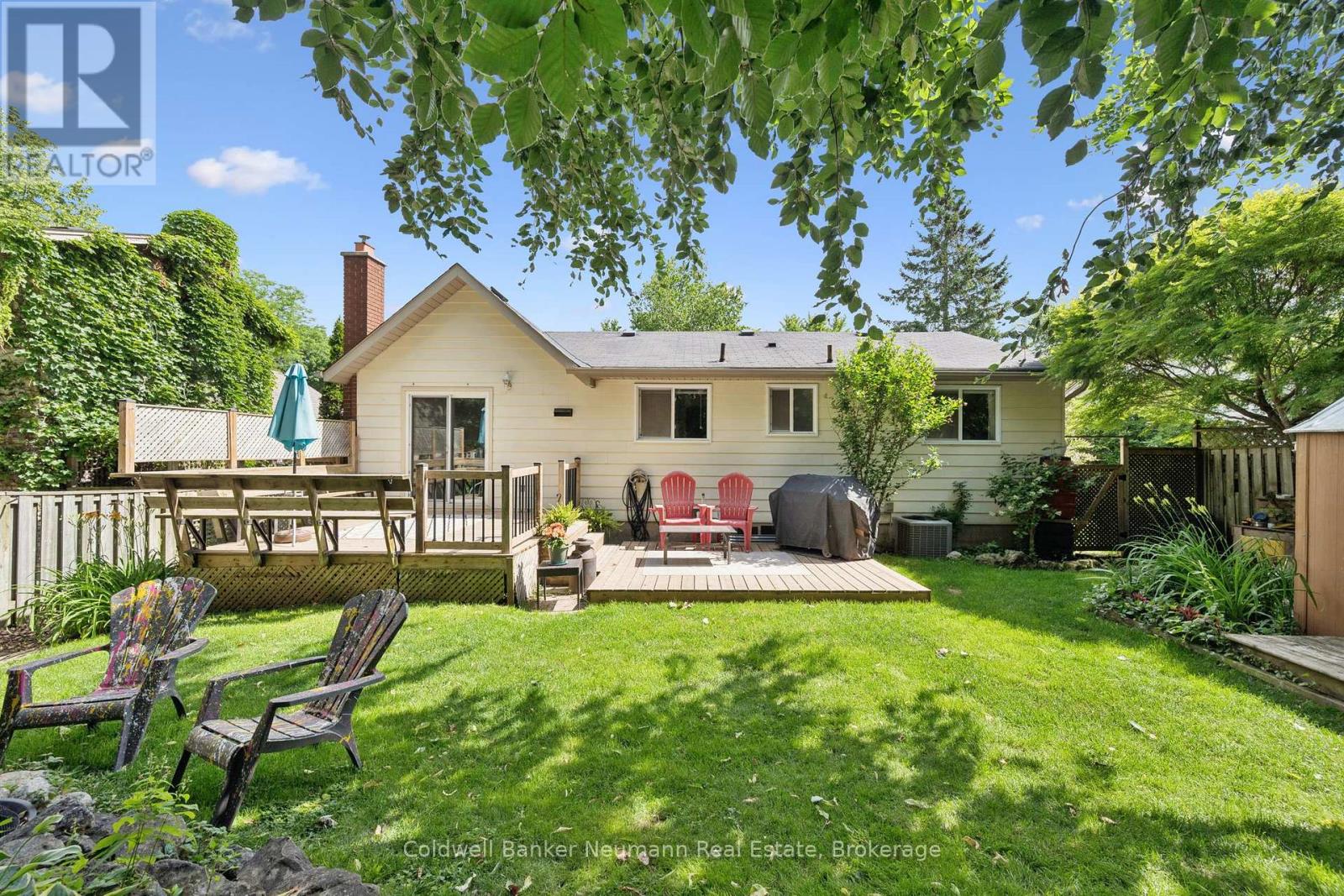 18 GATEWAY DRIVE - 25