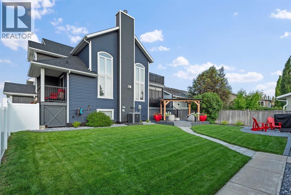 833 10 Avenue NE - 8