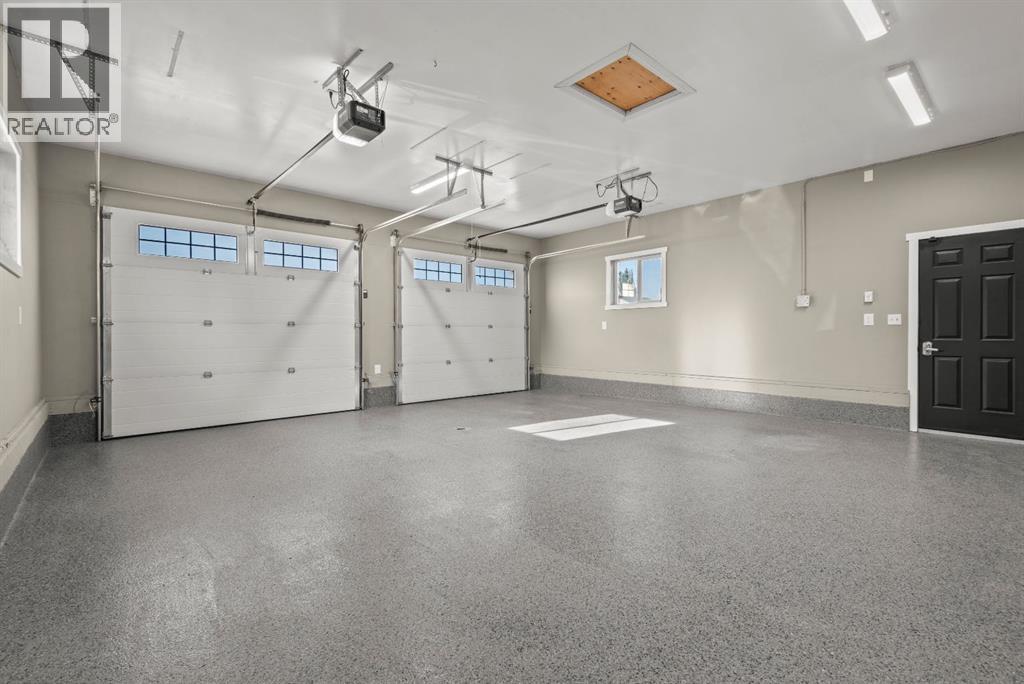 833 10 Avenue NE - 39