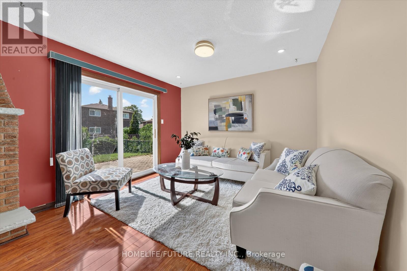 24 CLEETHORPES BOULEVARD - 29