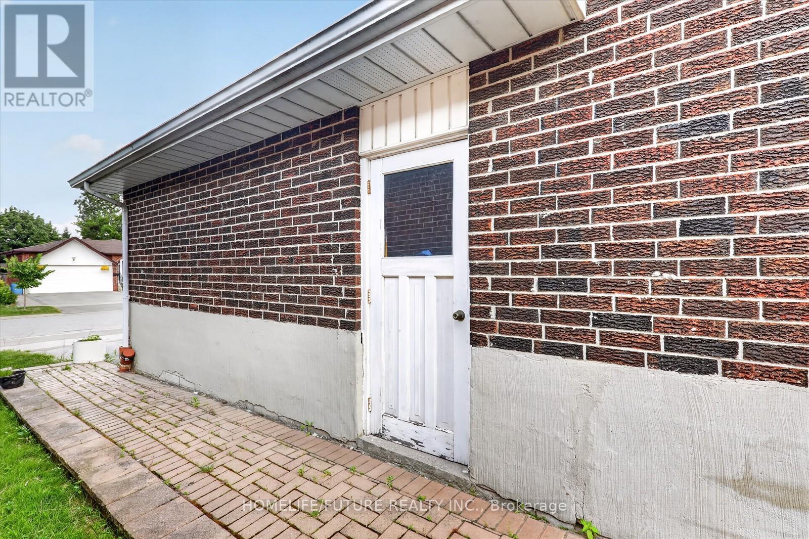 24 CLEETHORPES BOULEVARD - 42