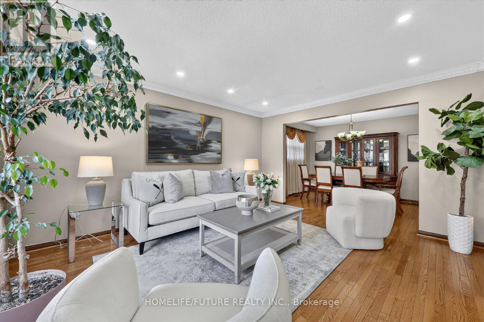24 CLEETHORPES BOULEVARD - 8