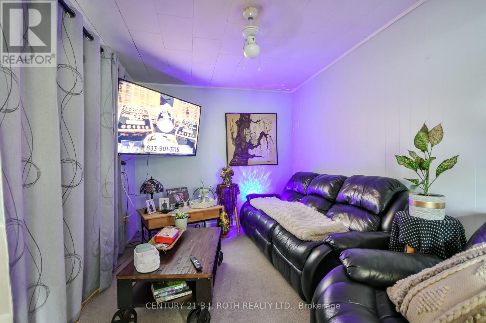 6 CAROLINE STREET - 21