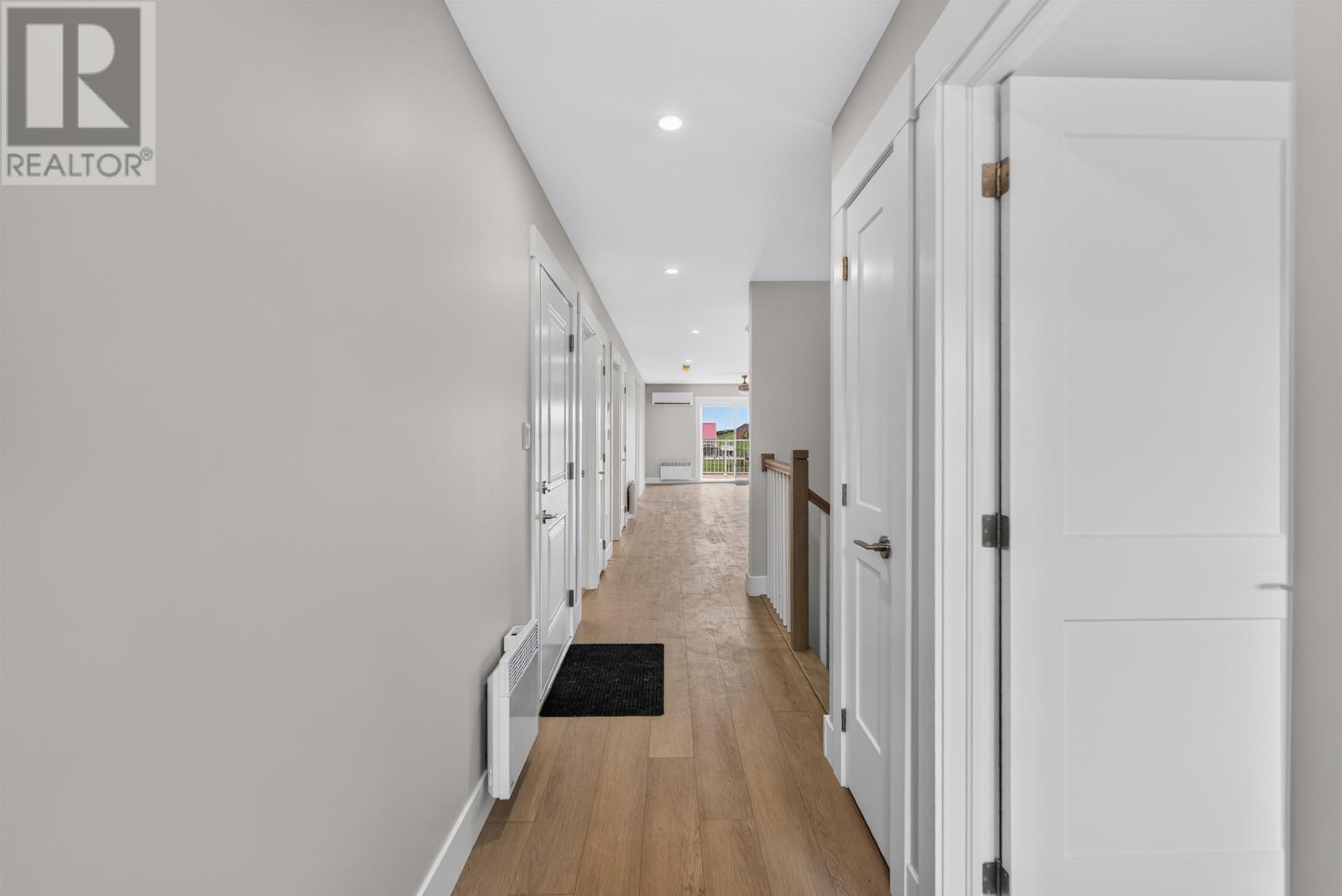 12 Camden Court - 13