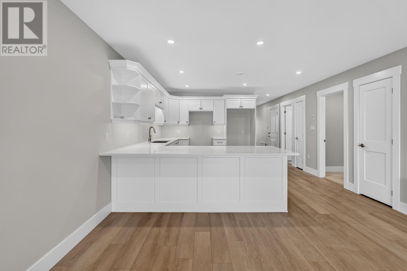 12 Camden Court - 20