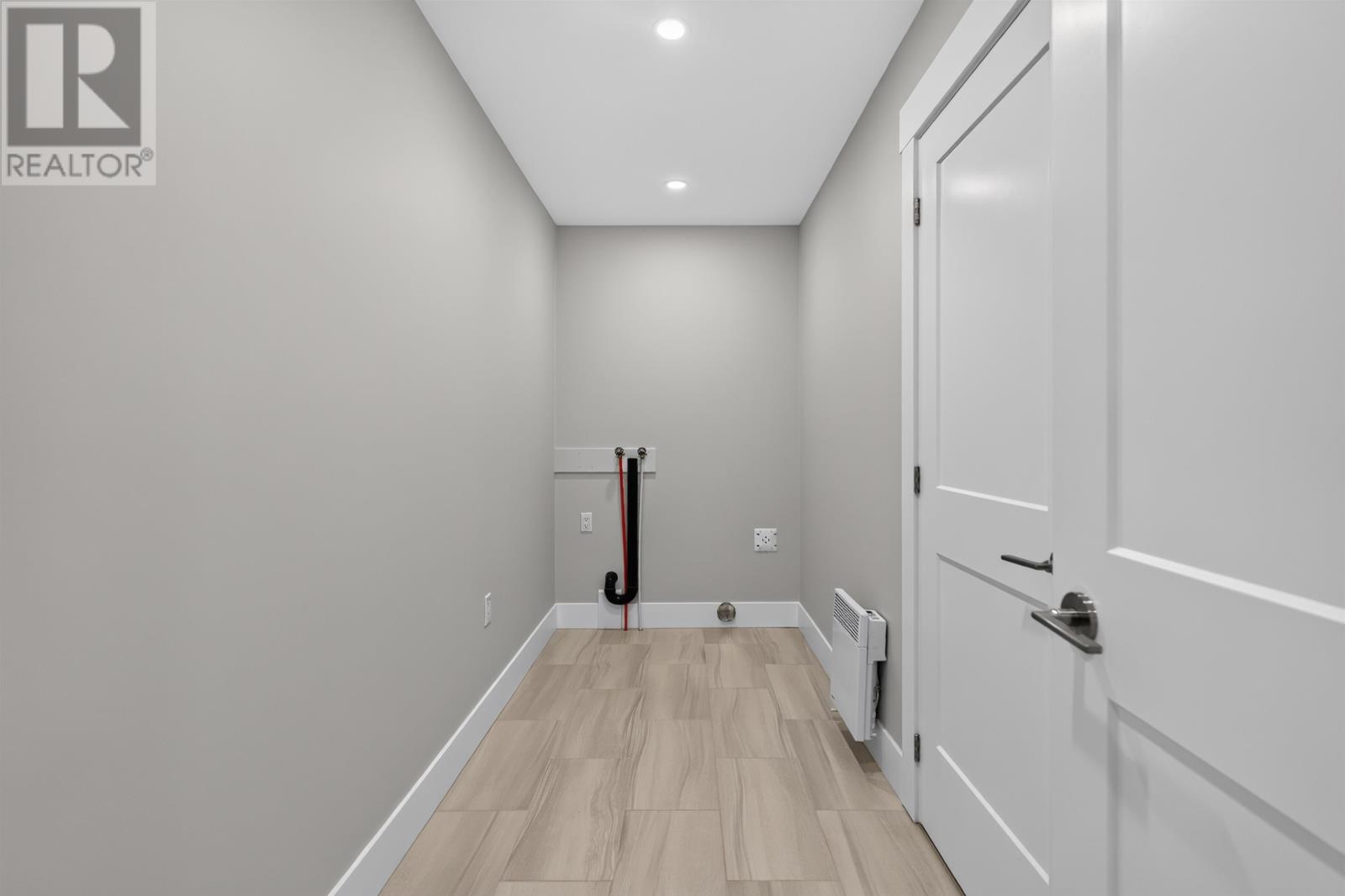 12 Camden Court - 17