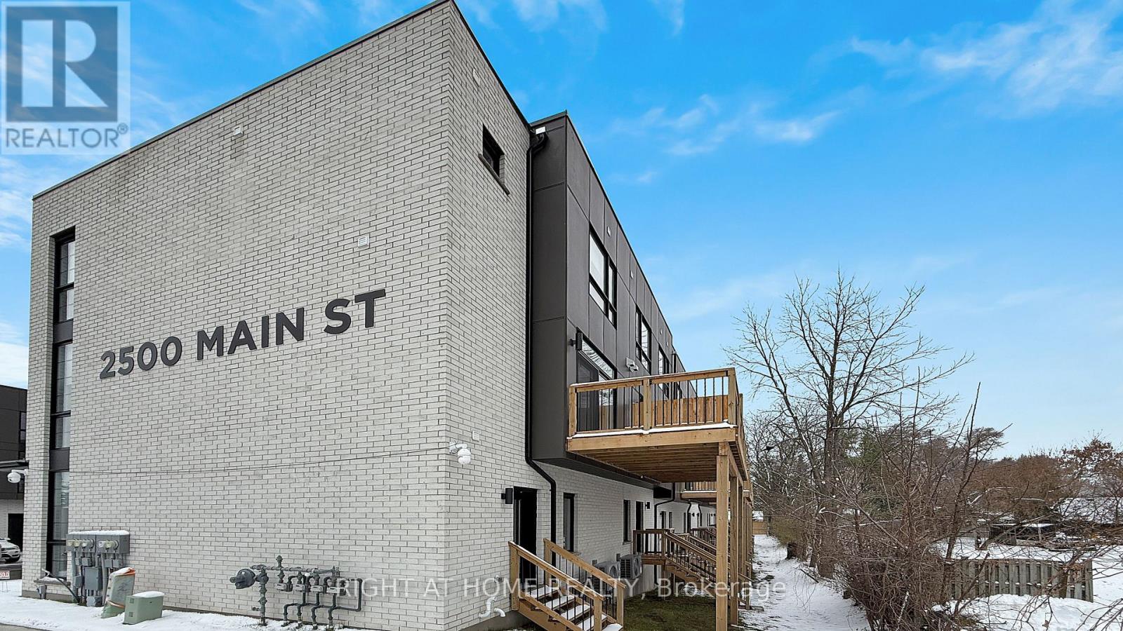 #15 2500 MAIN STREET - 25
