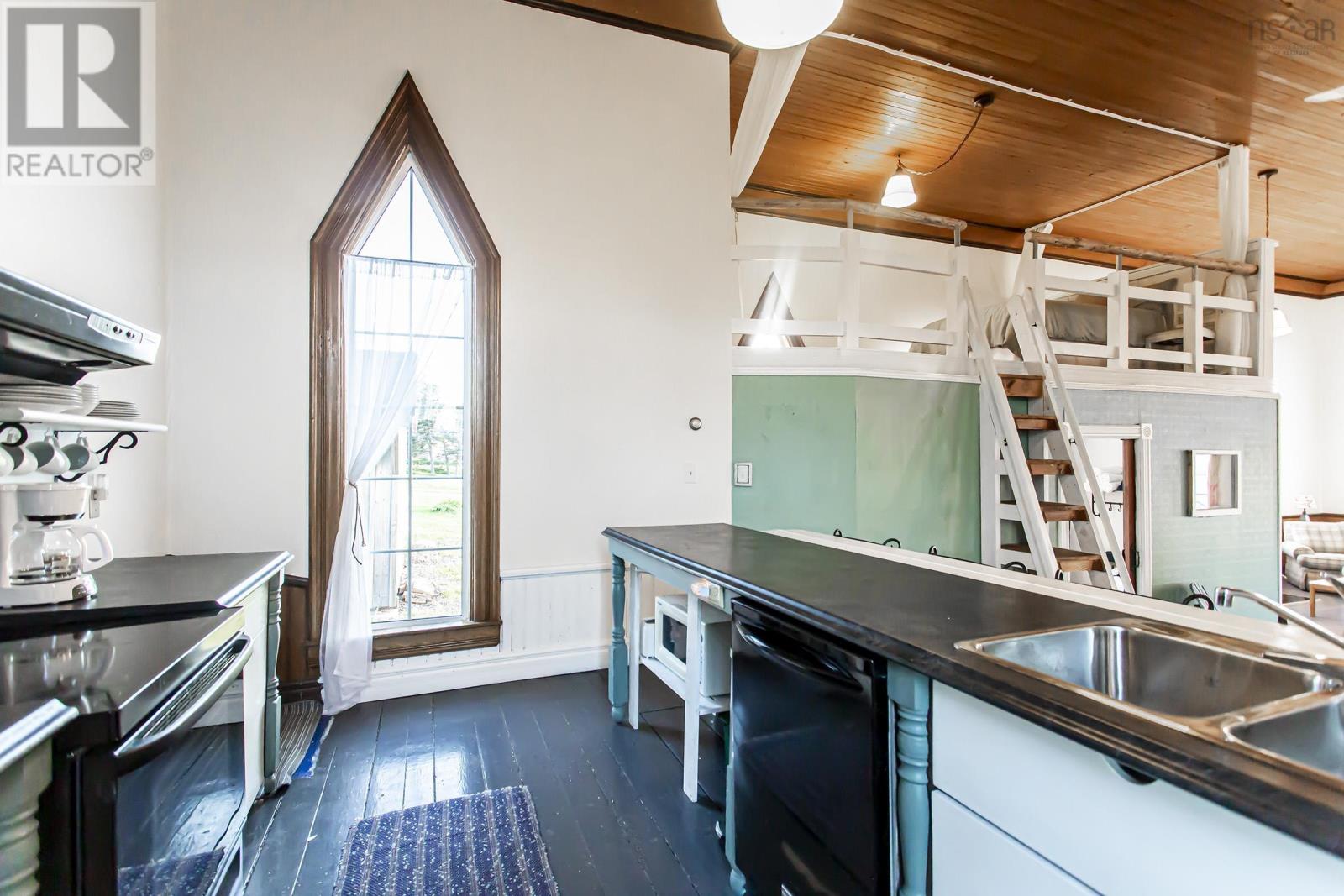 12352 Shore Road - 13