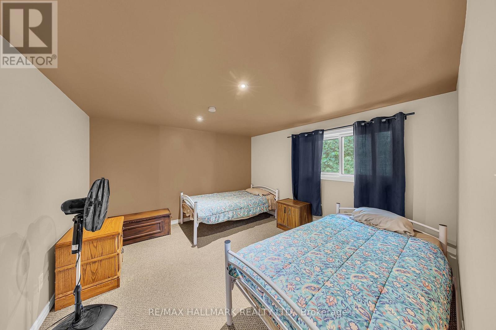 195 WELDON DRIVE - 25