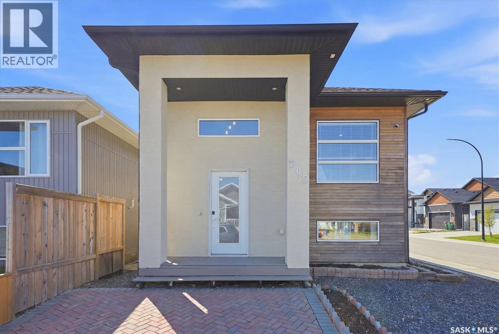 202 Bentley COURT - 1