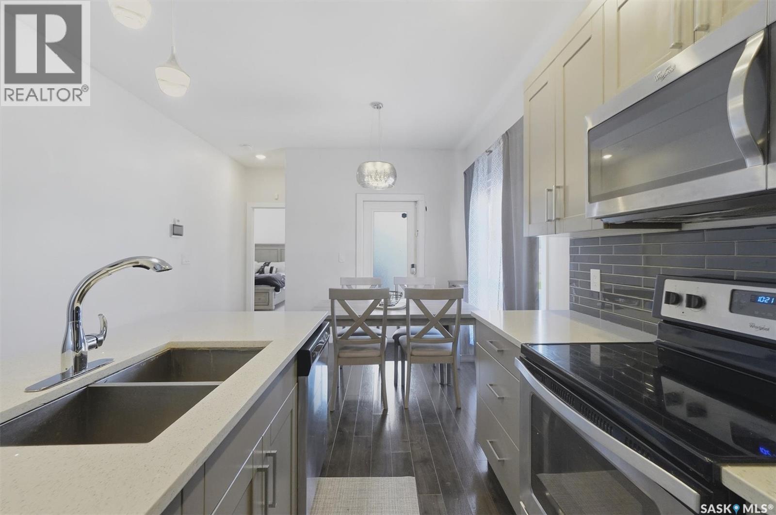 202 Bentley COURT - 13