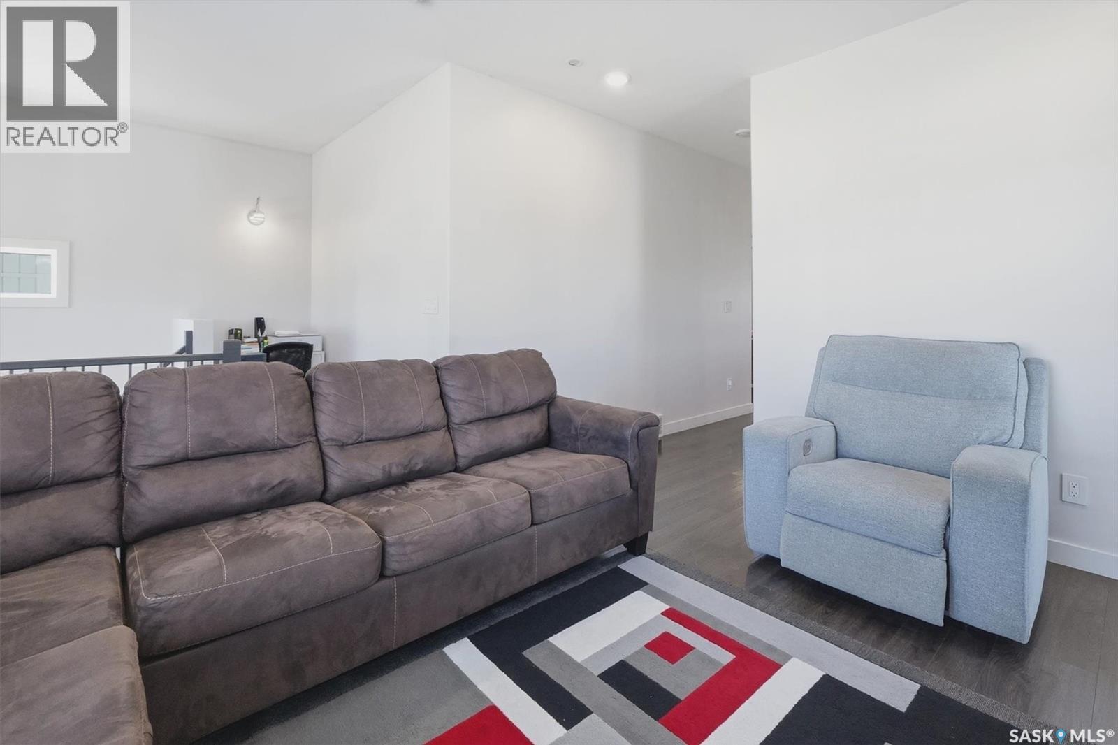 202 Bentley COURT - 7