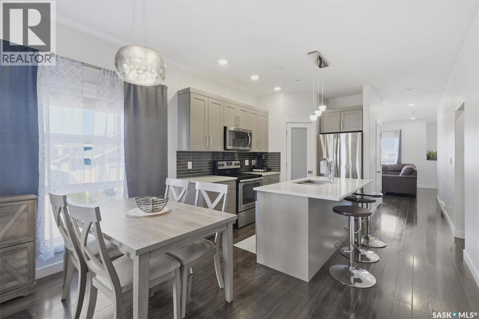 202 Bentley COURT - 8