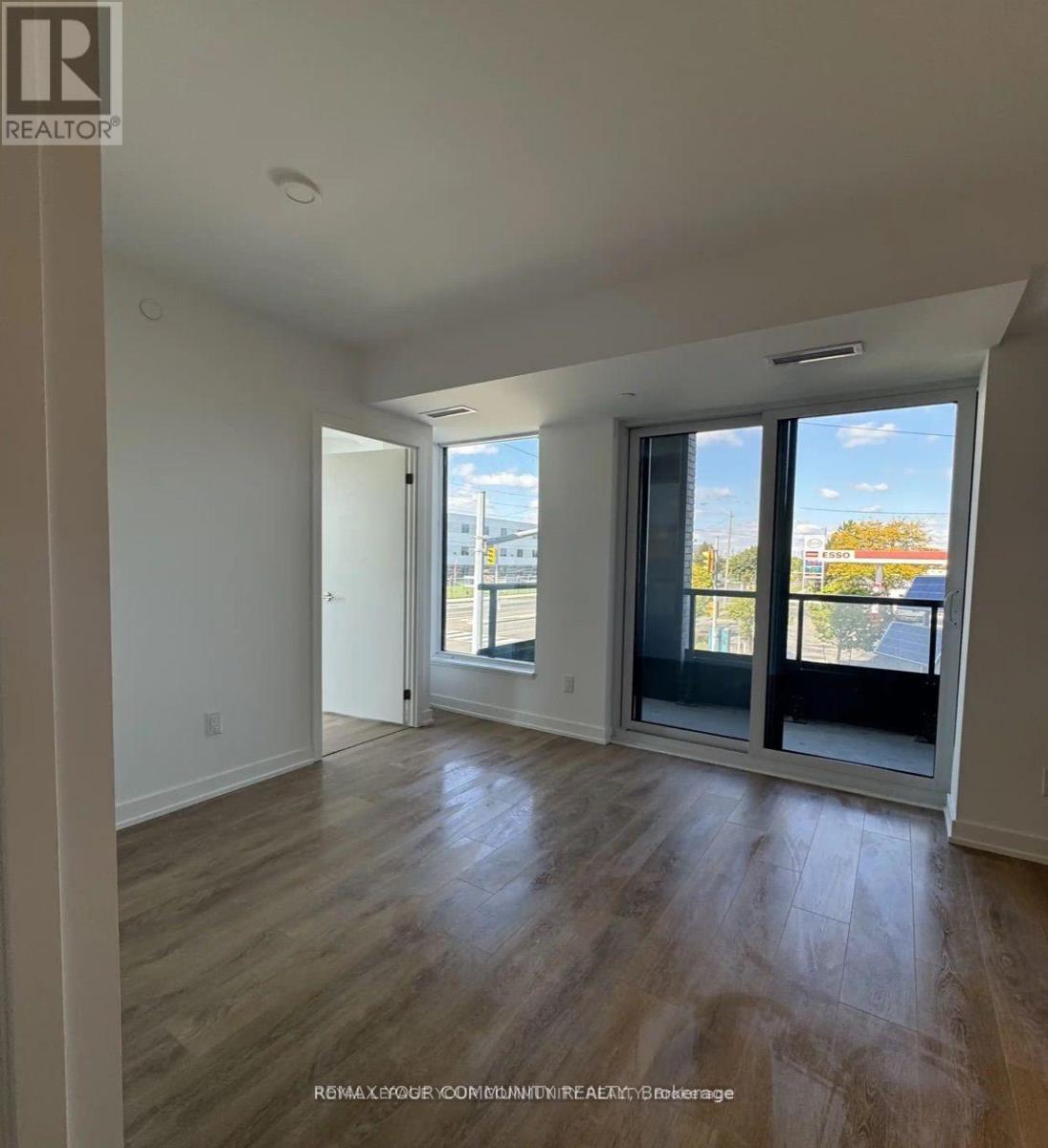 #225 1100 SHEPPARD AVENUE W - 4