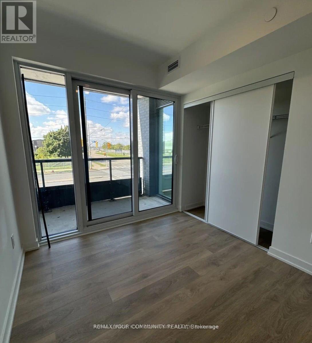 #225 1100 SHEPPARD AVENUE W - 6