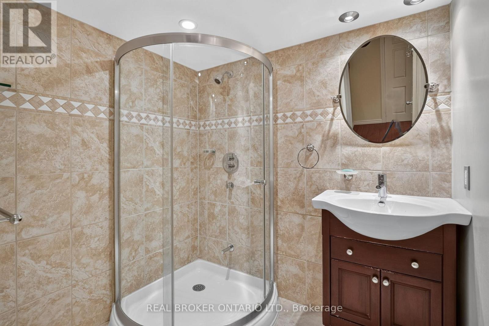 2152 GRAND RAVINE DRIVE - 31