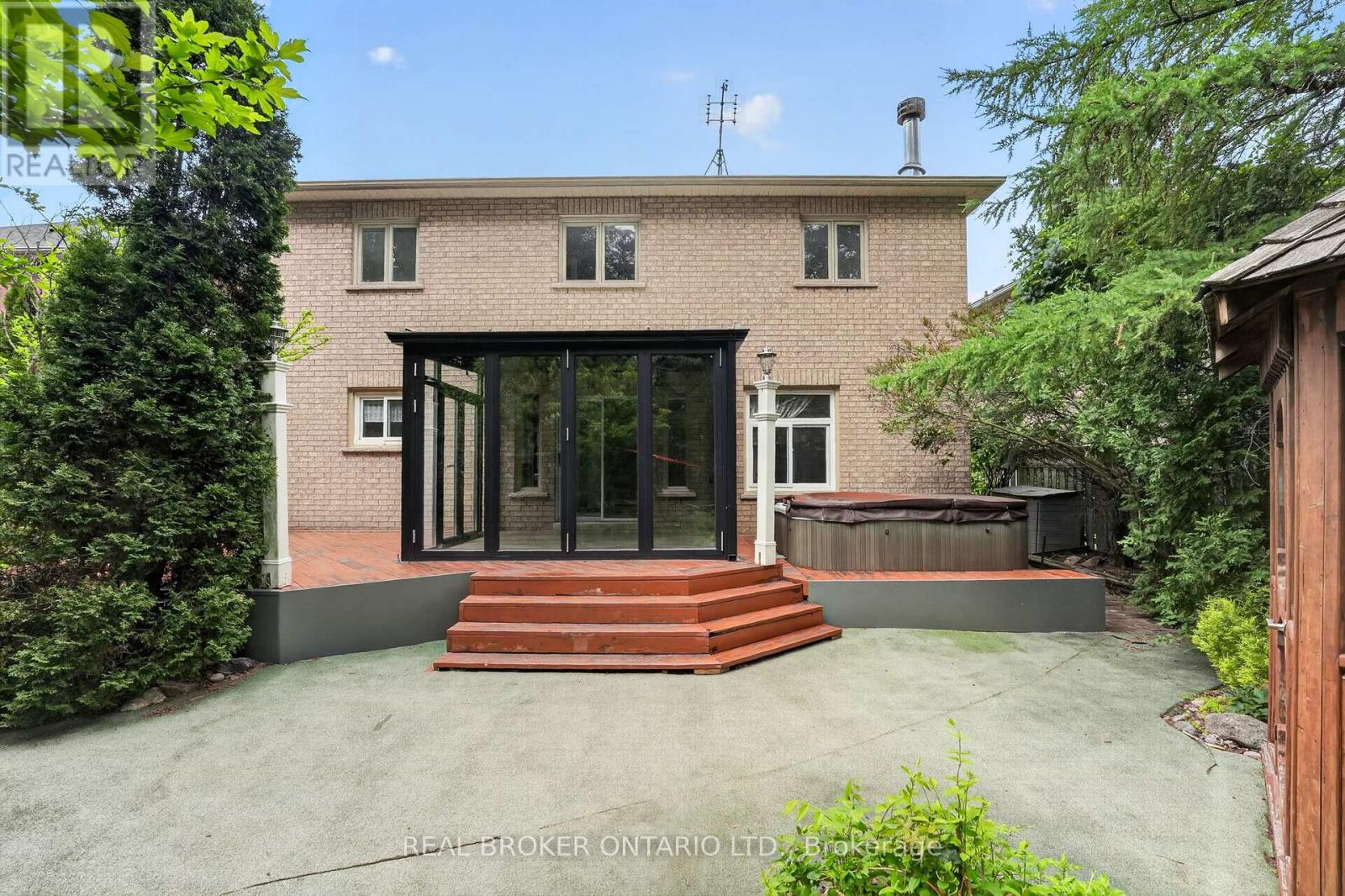 2152 GRAND RAVINE DRIVE - 34