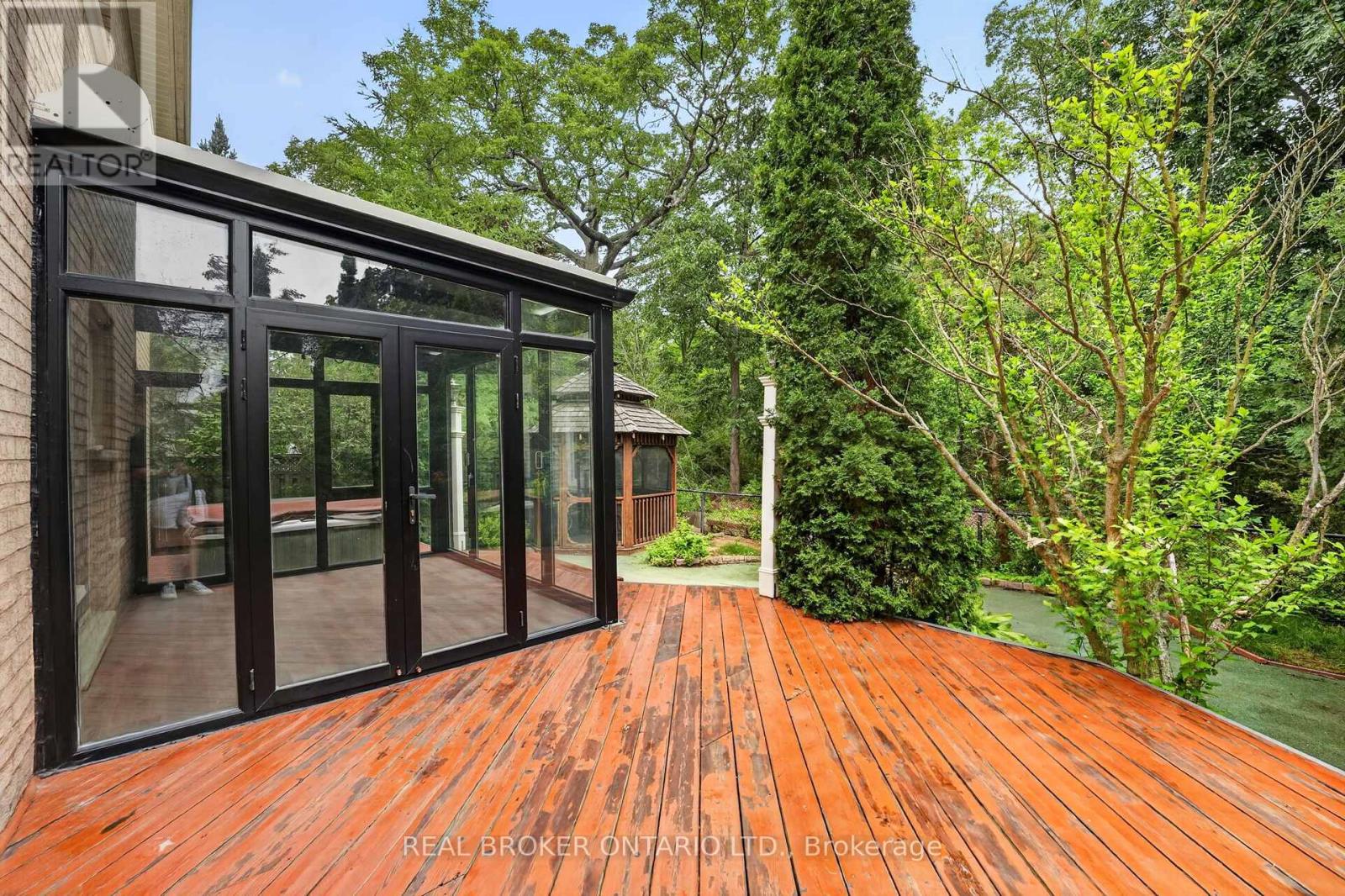 2152 GRAND RAVINE DRIVE - 35
