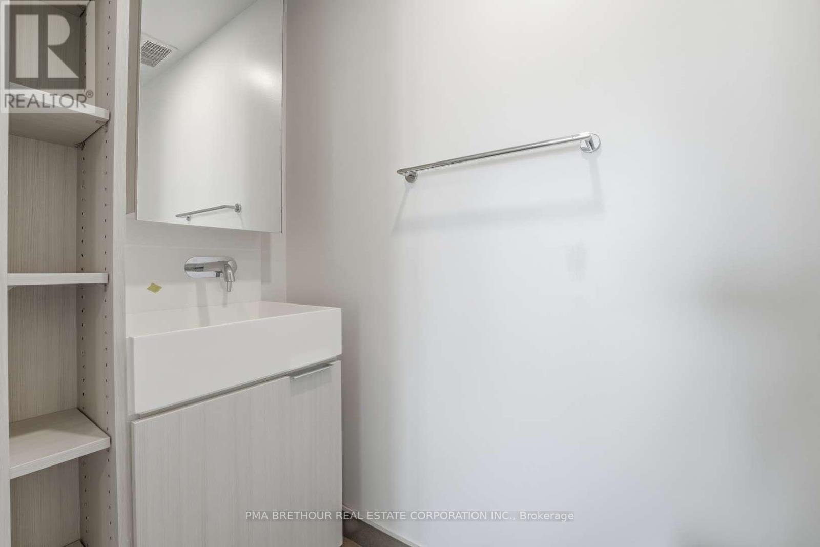 #1211 370 MARTHA STREET - 13
