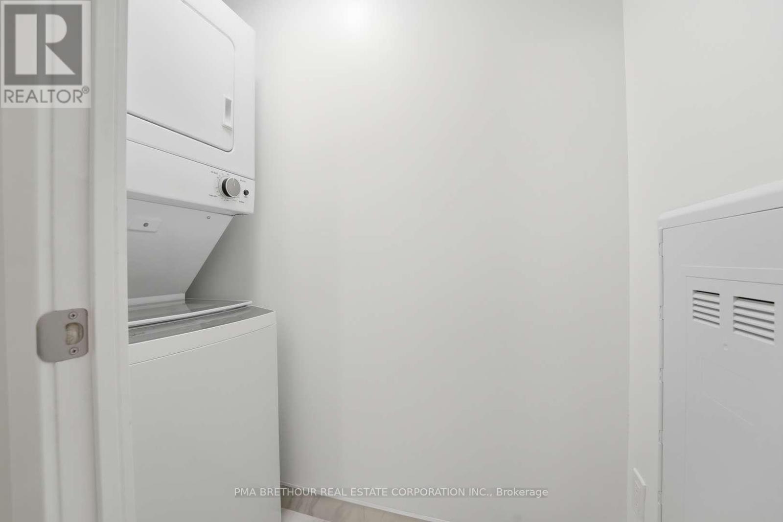 #1211 370 MARTHA STREET - 14